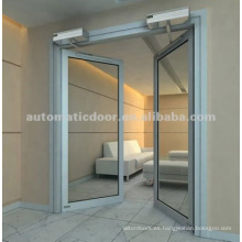 Puerta automática abatible (doble apertura)